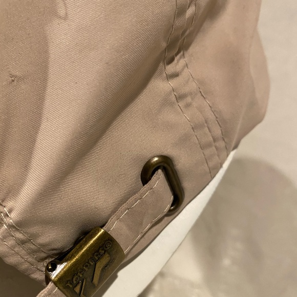 Topper one Size Two Tone Cap Adjustable back strap - Picture 3 of 4